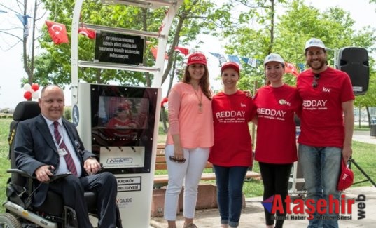 Kadıköy’e ilk akülü şarj istasyonu