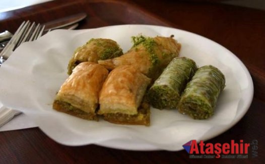 Karaköy Güllüoğlu Baklavaları  Meal Box’ta!