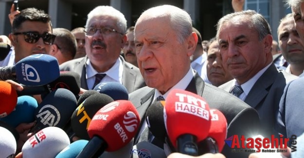 Bahçeli'den OHAL kararına destek