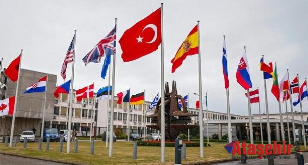 Almanya Savunma Bakanı: Türkiye NATO için önemli