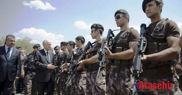 BAHÇELİ, ÖZEL HAREKAT DAİRE BAŞKANLIĞINI ZİYARET ETTİ