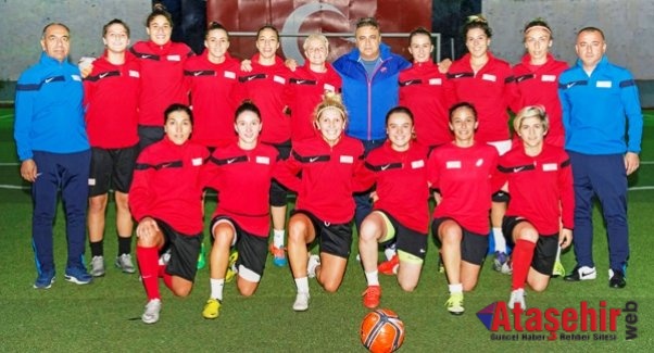 ATAŞEHİR VE BEŞİKTAŞ’IN KADIN FUTBOLCULARINDAN ANLAMLI MAÇ