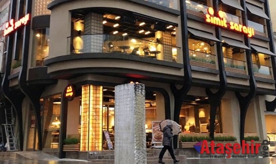SİMİT SARAYI KADIKÖY MEYDAN MAĞAZASINI YENİLEDİ
