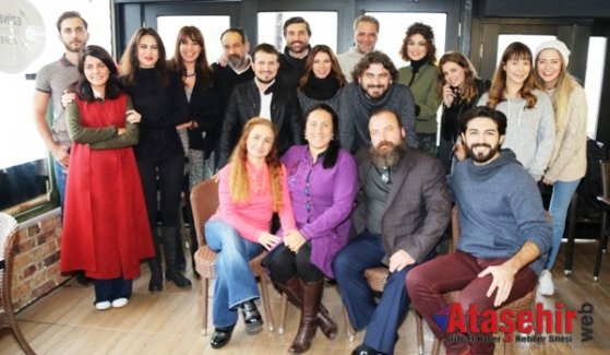 ÜNLÜ OYUNCULAR KAHVALTIDA BULUŞTU