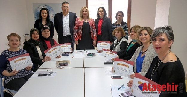 ATAŞEHİR BELEDİYESİ'NDEN  YARATICI YAZARLIK BELGELERİNİ ALDILAR