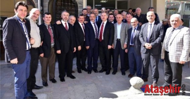 Yenisahra Merkez Camii'nde Şehitler için mevlid programı düzenlendi.