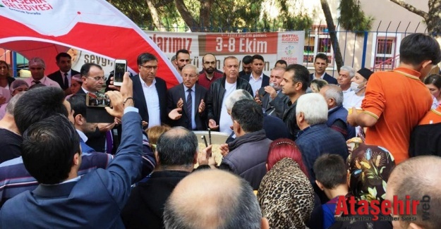 ATAŞEHİR'DE BİRLİK VE BERABERLİK İÇİN AŞURE DAĞITILDI