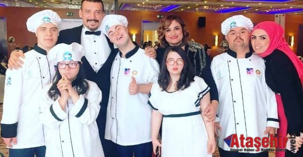 Down Sendromlular Ankara’ya, Çıkartma yaptı