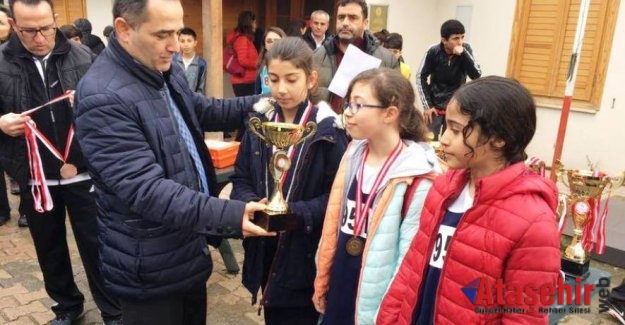 KAYMAKAMLIK KUPASI KROS YARIŞMASI SONA ERDİ