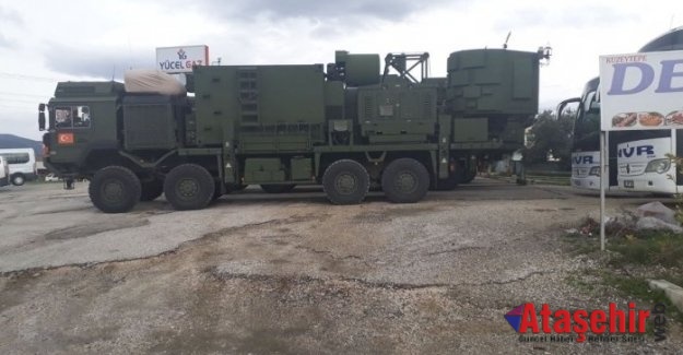 ABD jetleri YPG'yi vurdu