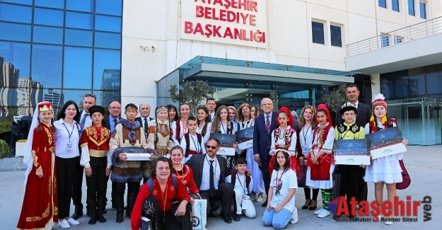 ATAŞEHİR 23 NİSAN’I MİSAFİR ÇOCUKLARLA KUTLADI