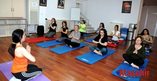 ATAŞEHİR, ATAMEM’DE YOGA DERSLERİ BAŞLADI
