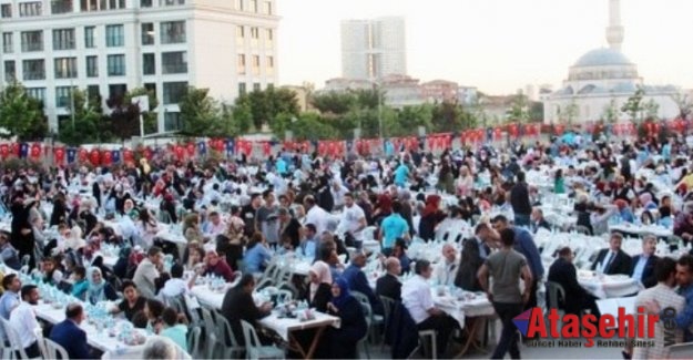 Ensar Gönüllüleri Ataşehir'de İftar Sofrasında Buluştu.