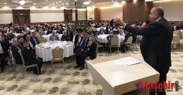Battal İlgezdi Pazar Kahvaltısını Taksicilerle Yaptı