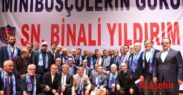 Binali Yıldırım Ataşehir'de servisçilerle buluştu