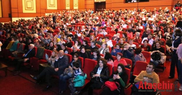 ‘TİYATRO NEFES ALDIRIYOR’