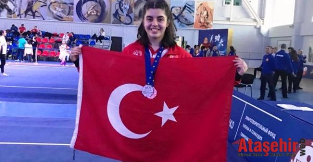 ATAŞEHİRLİ SPORCU’DAN BÜYÜK BAŞARI