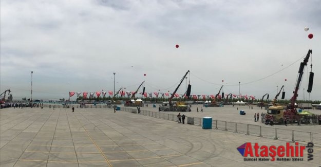 İSTANBUL'DA 313 BİN KİŞİYLE TERAVİH KILINACAK
