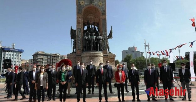 İMAMOĞLU, 19 MAYIS’IN 101.YILDÖNÜMÜNDE TAKSİM’DEYDİ