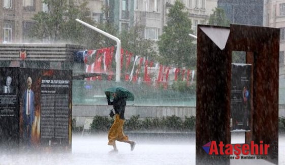 İstanbul'u sel bastı