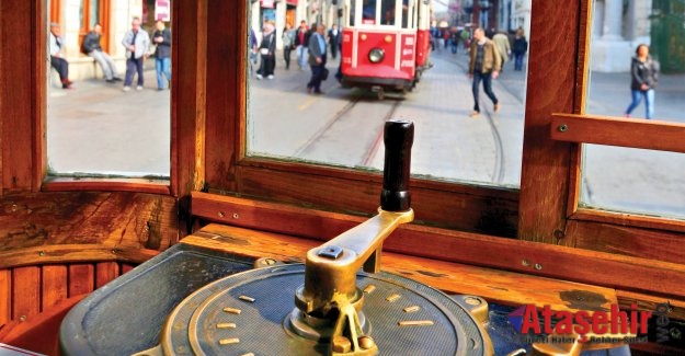 NOSTALJİK TRAMVAY SEFERLERİ BAŞLADI