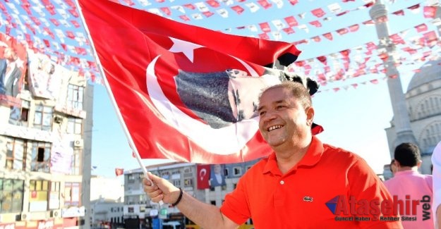 Maltepe’de 30 Ağustos Zafer Turu