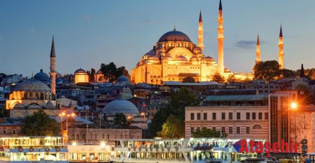 İSTANBUL’A DOKUZ AYDA 3,6 MİLYON TURİST GELDİ