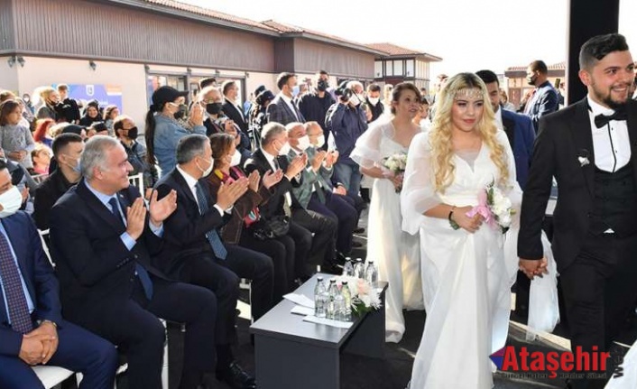 ÜSKÜDAR’DA ROMAN DÜĞÜNÜ GEÇİDİ YAŞANDI