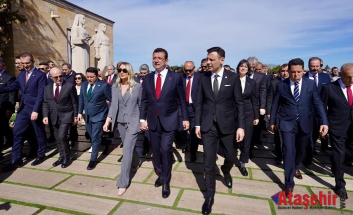 İMAMOĞLU VE CHP’Lİ 26 İLÇE BELEDİYE BAŞKANI ATA’NIN HUZURUNA ÇIKTI