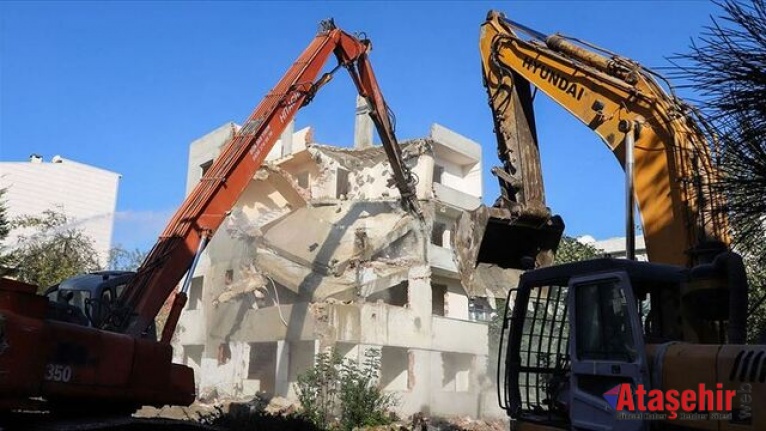 İNDER’in "Kentsel Dönüşüm ve Dönüşüm Alanlarında Müteahhit Seçme Rehberi" tanıtıldı.
