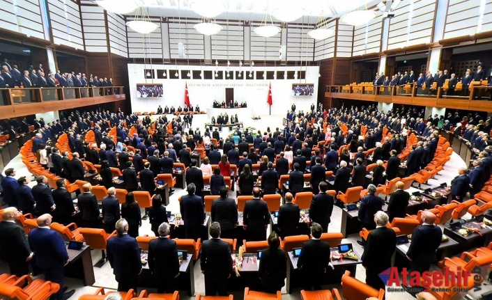 Ruhsatsız silah taşıma ve yetkisiz çakar kullanımında cezalar artırıldı