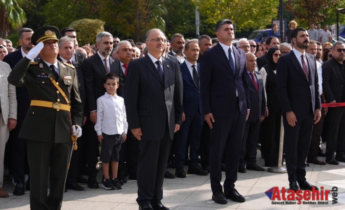 ATAŞEHİR’DE ZAFERİN 103. YILI COŞKUYLA KUTLANDI