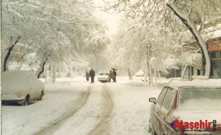 İstanbul 1987 Mart’ında Dondu