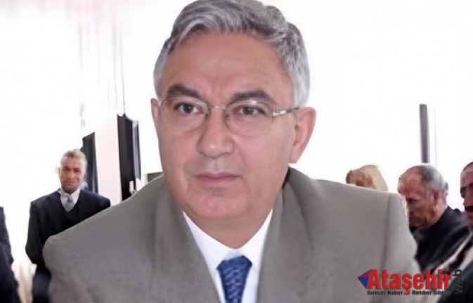TATİL'DEYKEN DEVLETİN ARACINA BİNMEM" DİYEN VALİ ÖZTÜRK 