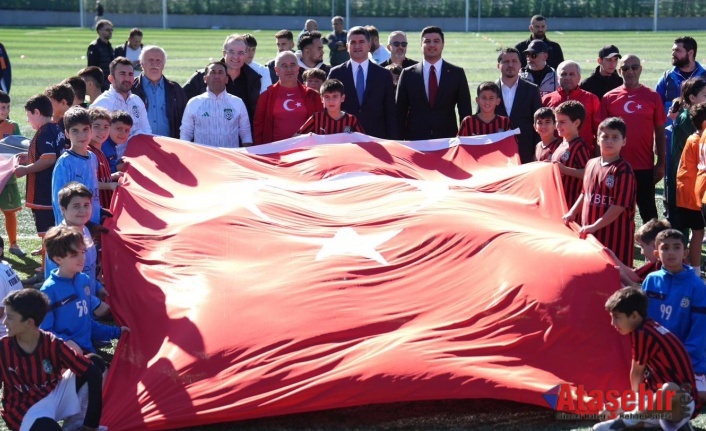 Ataşehir’de Recep Kenan Anısına U12 Futbol Turnuvası düzenlendi