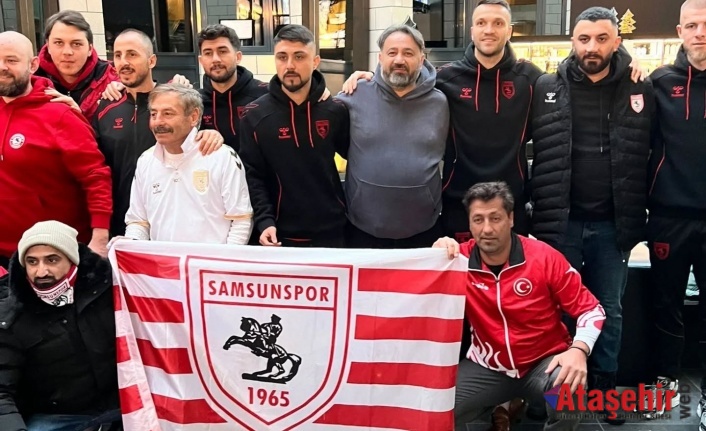Samsunspor taraftarları İzlanda’da futbolcularla buluşarak büyük coşku yaşadı.