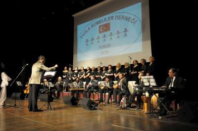 Rumelili Bayanlar İlk Konserini Verdi
