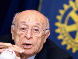 Süleyman Demirel kendisine ziyarete gelenlere 'CHP'ye oy verin' çağrısında bulunduğu iddia ediliyor