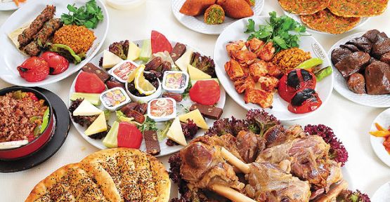 5 YILDIZLI İFTAR SOFRALARI 