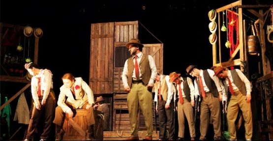 ‘Arturo Ui’Nin Önlenebilir Tırmanışı’ Ataşehirlilerle Buluştu