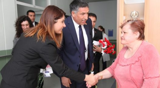 Ataşehir Belediyesi ''Aile Haftası''nda yaşlıları unutmadı