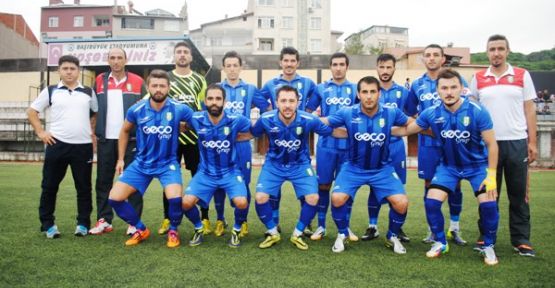 ATAŞEHİR ÇAMOLUKSPOR LİDERLİK KOLTUĞUNA OTURDU