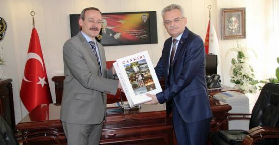Çankırı Valisinden İl Emniyet Müdürü’ne İade-i Ziyaret