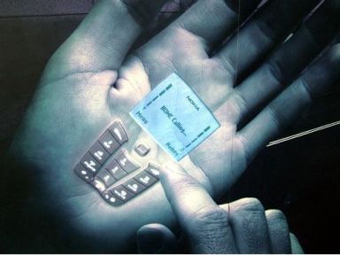 Cep telefonu “Piligrim XX1” ile geçmişe seyahat