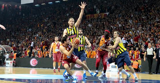 Dev Final Serisi Öncesi Ezeli Rakipler Basın Toplantısında Buluştu
