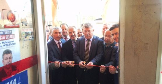 Ilgaz’da Ak Parti Seçim Bürosu açıldı.