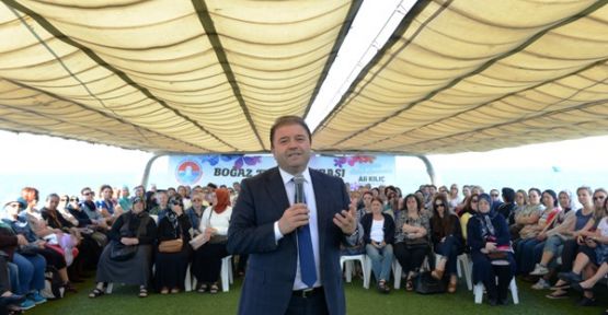 Maltepeli kadınlar Başkan Kılıç’la Boğaz’ı geziyor