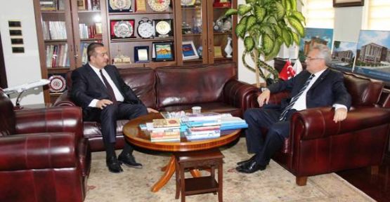 Söğütsen Müdürün’den Çankırı Valisi Vahdettin Özcan’a Ziyaret