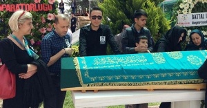 Oğuz Uğurlu gözyaşlarıyla toprağa verildi.