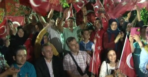 Engelli bireyler demokasi nöbetinde